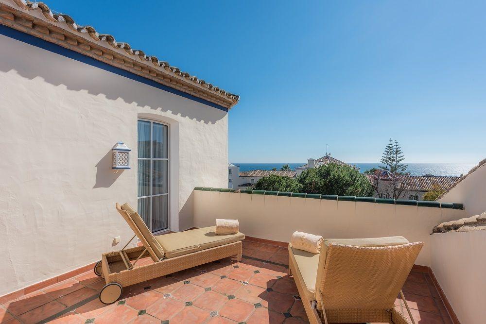 Las Dunas Suites & Apartments Estepona Buitenkant foto